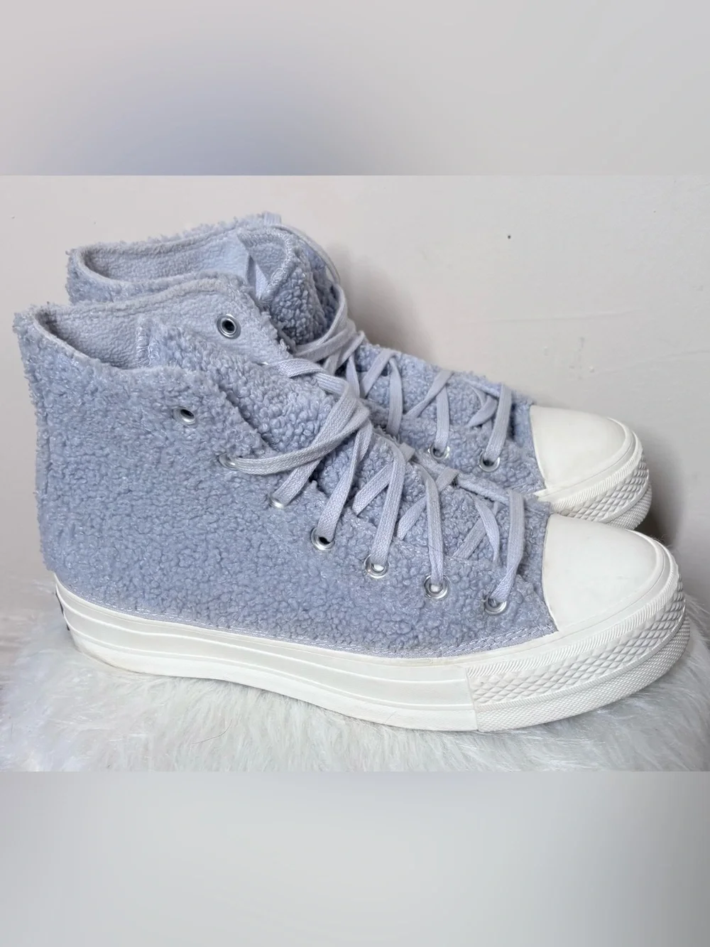 {GUC} Converse Chuck Taylor All Star Hi Lift Cosy Club Trainer 8.5 US